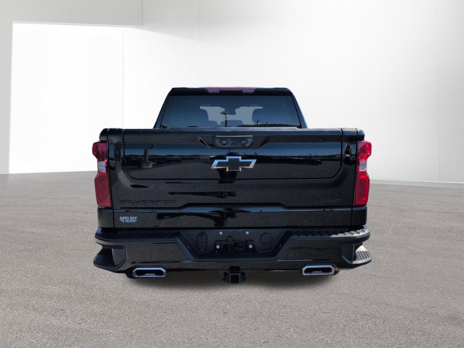 Used 2024 Chevrolet Silverado 1500 RST AWD/4WD image 6