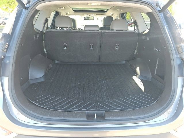 Used 2019 Hyundai Santa Fe Limited image 15