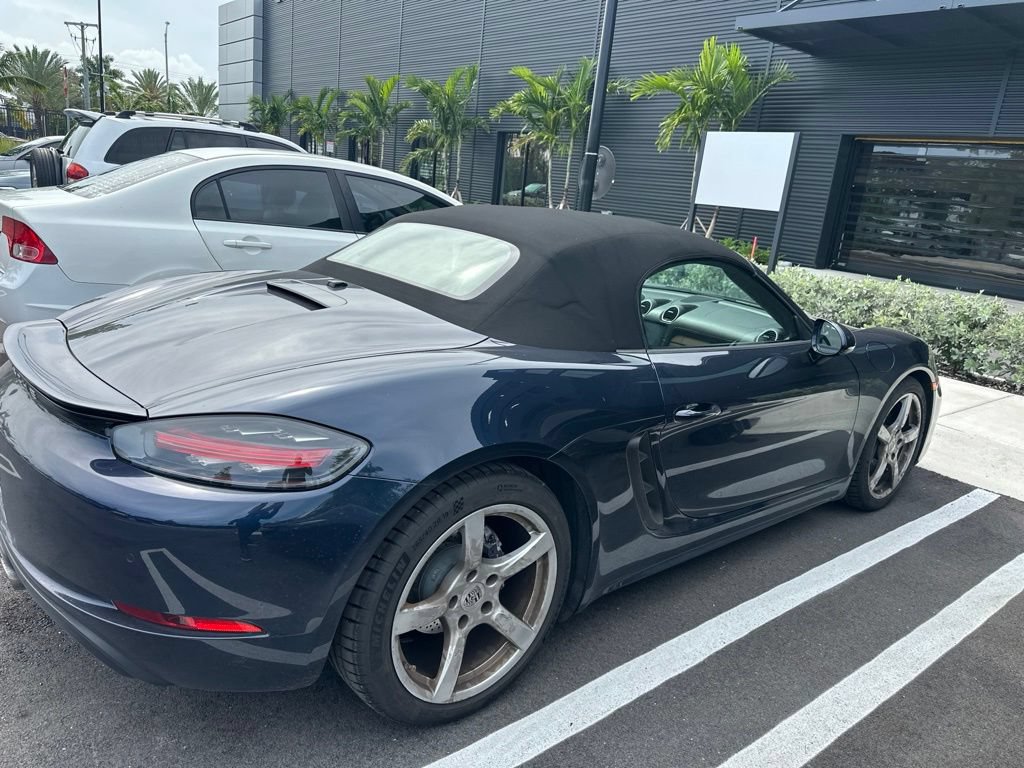 Certified 2021 Porsche 718 Boxster RWD image 4