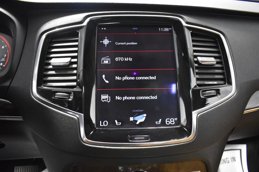 Used 2016 Volvo XC90 T6 Momentum w/ Momentum Plus Package AWD/4WD image 19