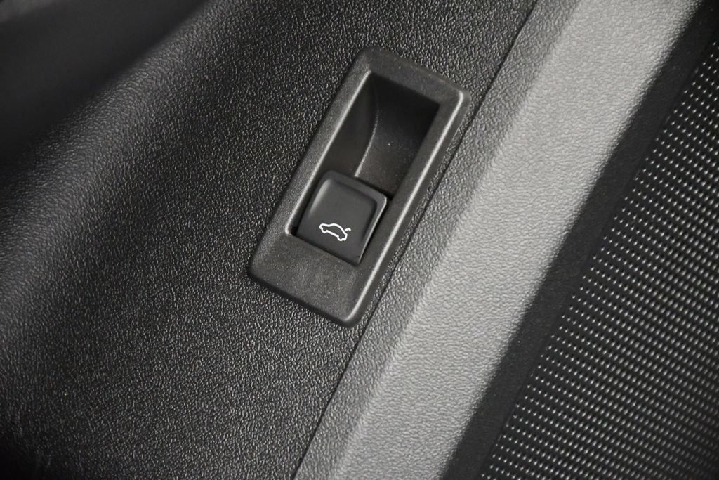 Used 2025 Audi Q5 Prestige AWD/4WD image 33