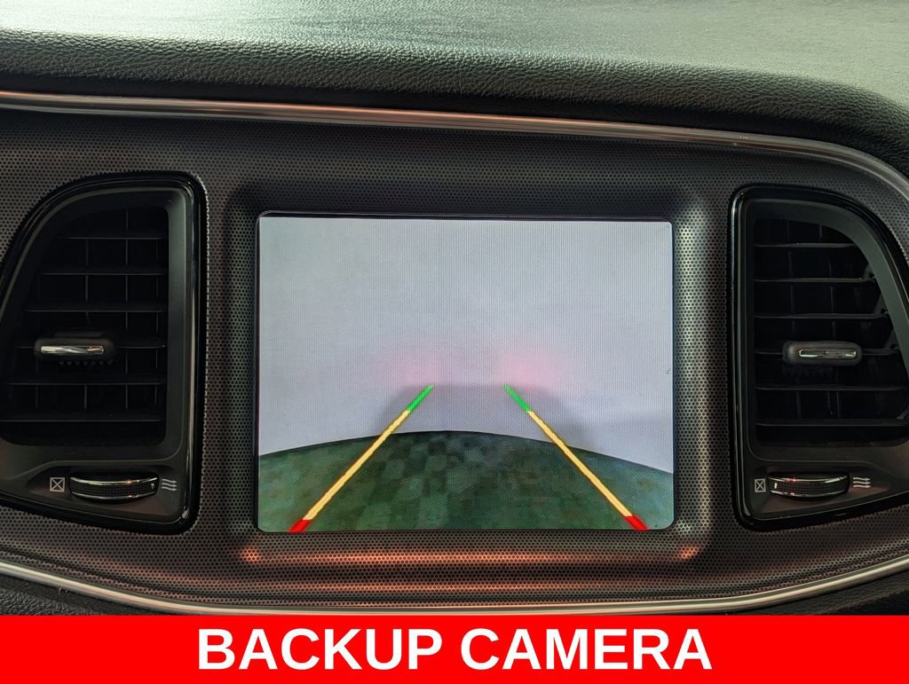 Used 2015 Dodge Challenger SRT w/ Technology Group image 10