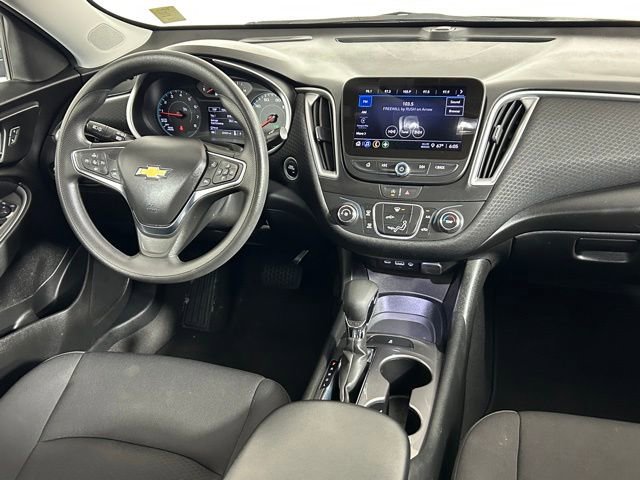 Used 2024 Chevrolet Malibu LS FWD image 11