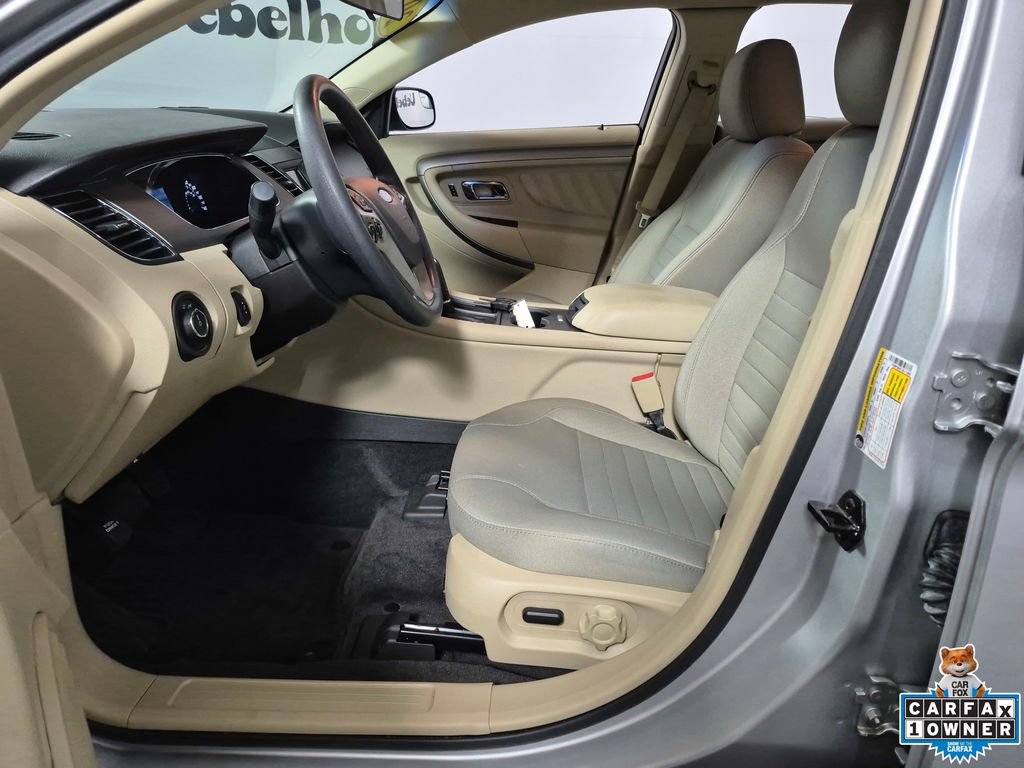Used 2018 Ford Taurus SE FWD image 9