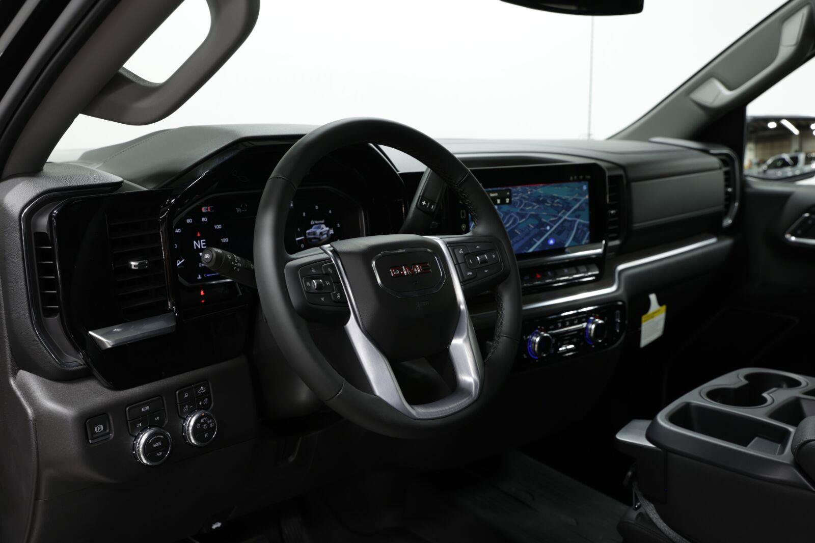 New 2026 GMC Sierra 1500 SLT AWD/4WD image 34