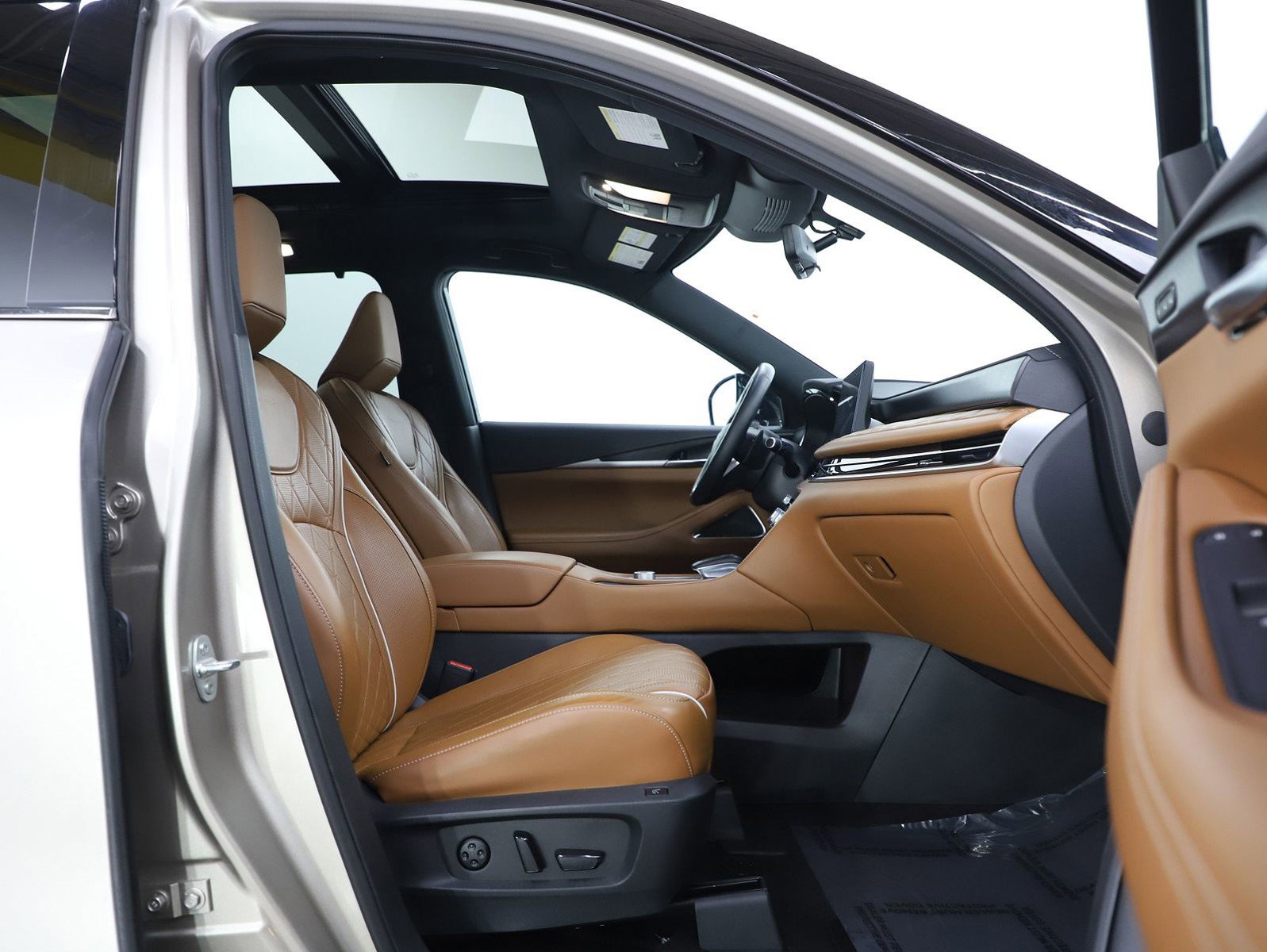 Used 2024 INFINITI QX60 Autograph image 12