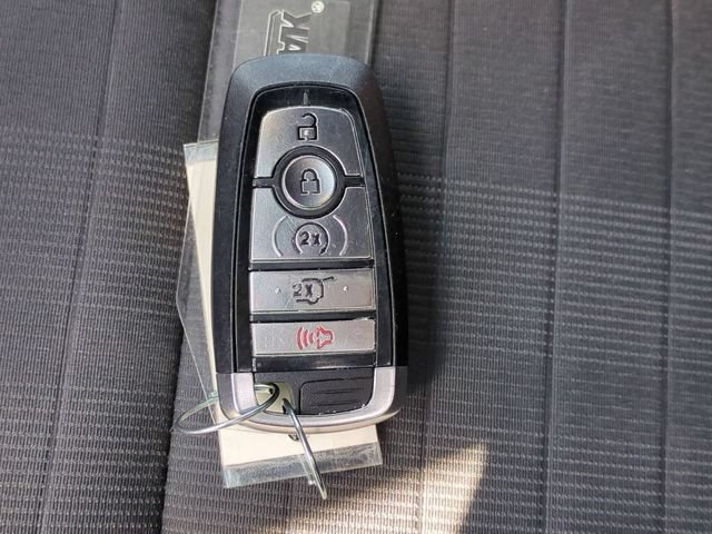 Used 2025 Ford Explorer ST-Line w/ ST-Line Street Pack AWD/4WD image 34