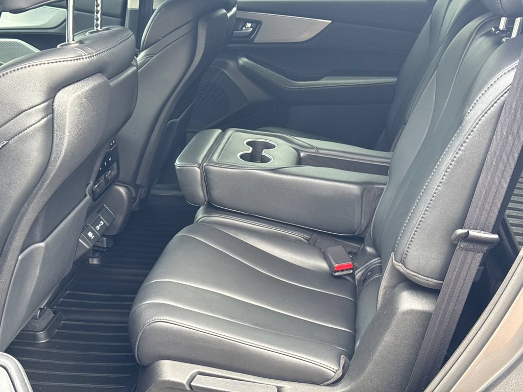 Used 2023 Acura MDX SH-AWD image 21