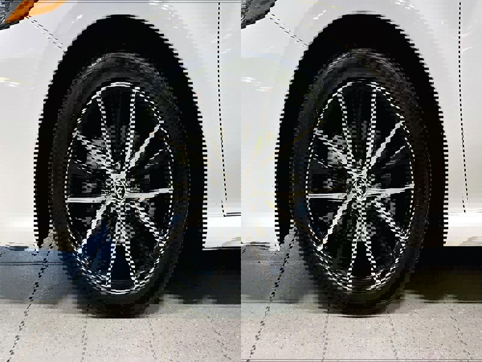 Used 2024 Toyota Camry SE image 7