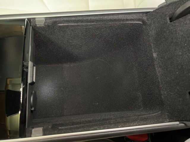 Used 2021 Tesla Model Y Long Range image 22