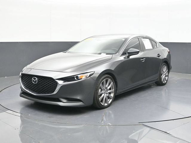 Used 2020 MAZDA MAZDA3 Sedan w/ Select Package FWD image 3