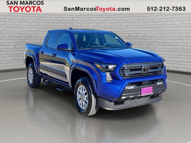 Used 2025 Toyota Tacoma SR5 image 3