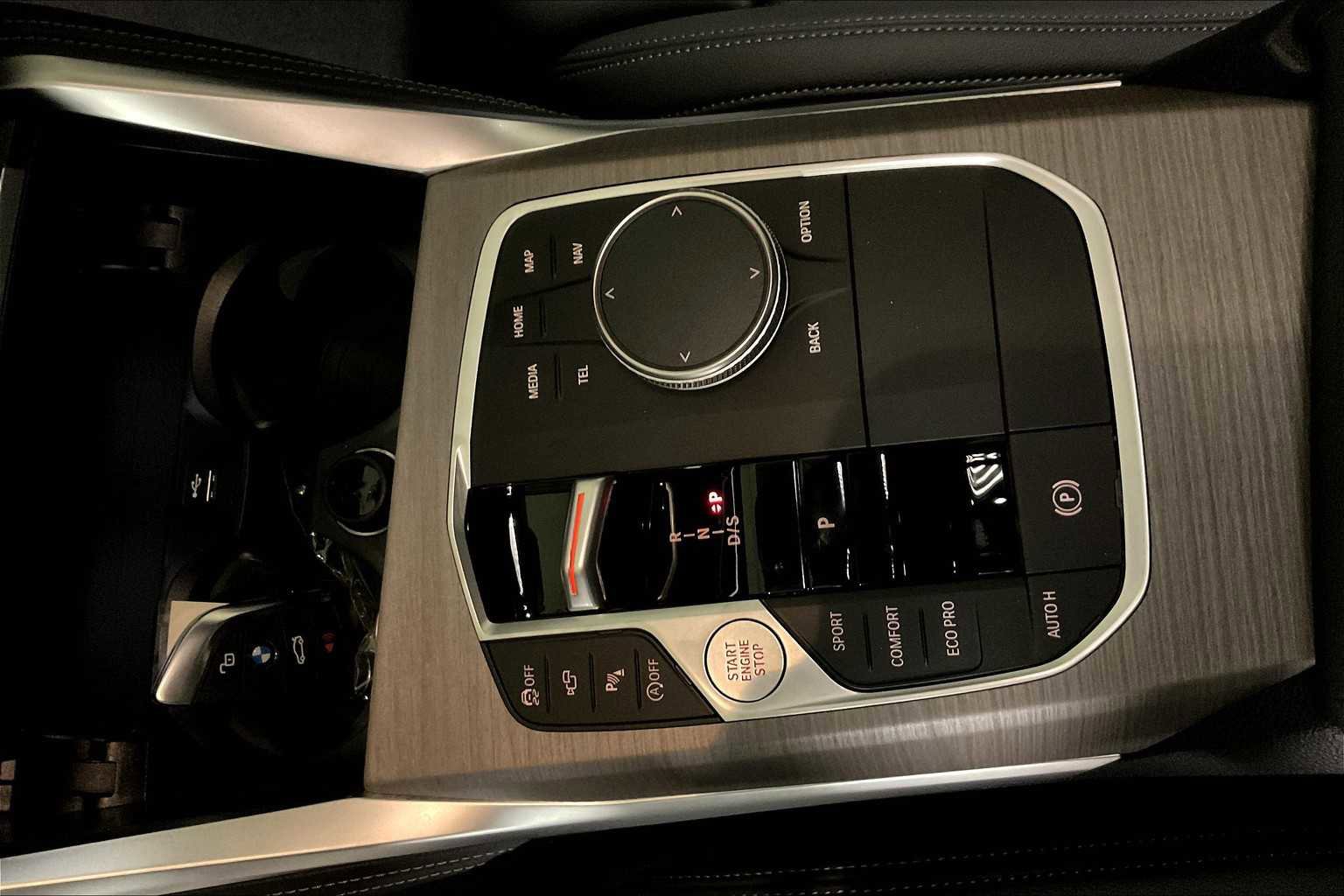 Used 2026 BMW 430i Coupe w/ M Sport Package image 7