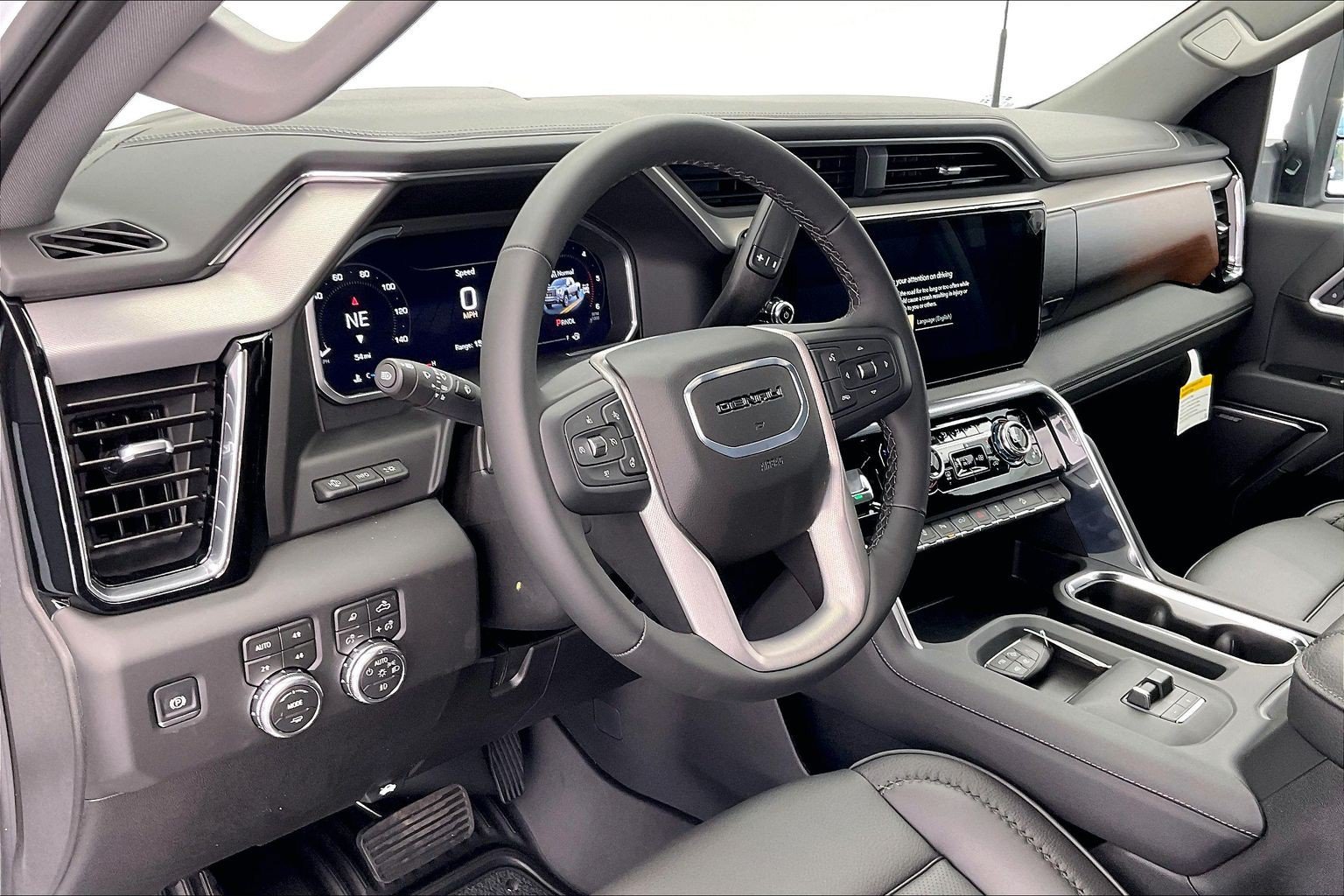 New 2026 GMC Sierra 2500 Denali w/ Denali Reserve Package AWD/4WD image 4