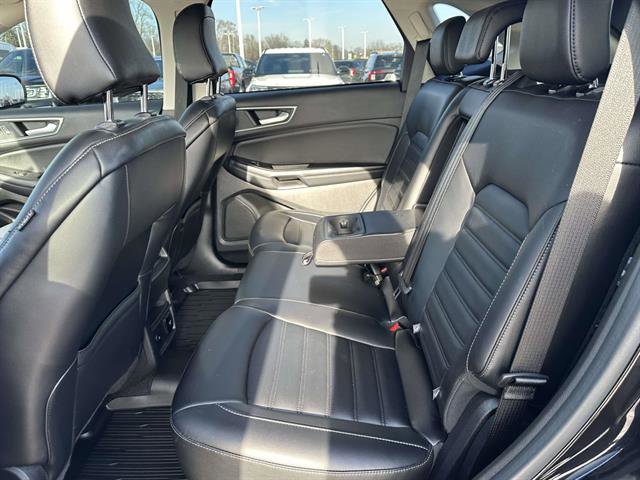 Used 2024 Ford Edge SEL w/ Convenience Package image 12
