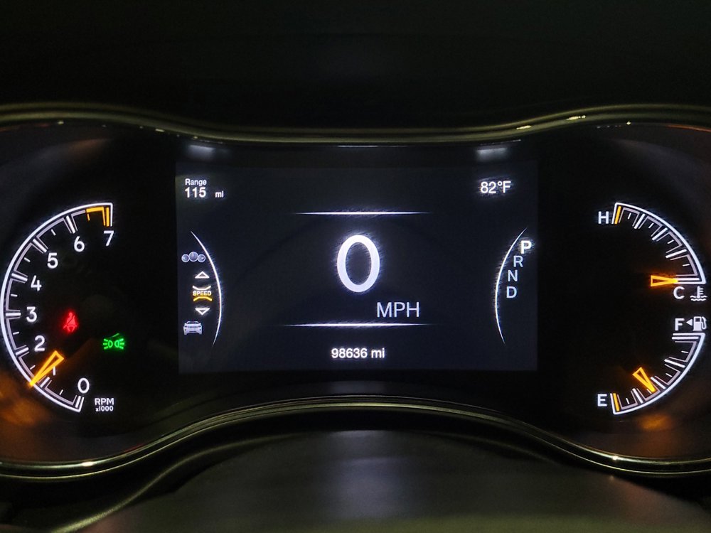 Used 2019 Jeep Grand Cherokee Limited w/ Luxury Group II AWD/4WD image 23