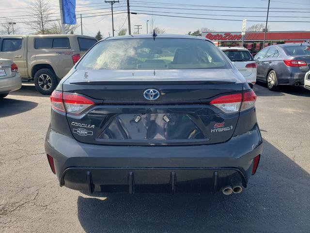 Used 2024 Toyota Corolla SE AWD/4WD image 4