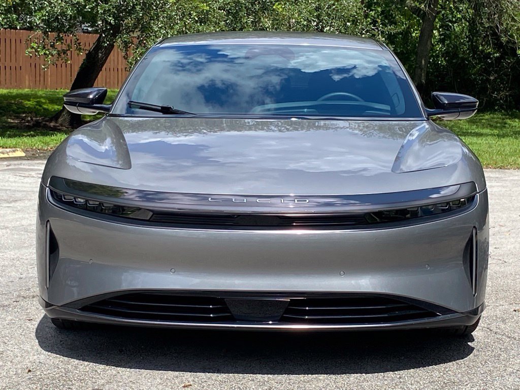 Used 2024 Lucid Air Pure RWD image 3