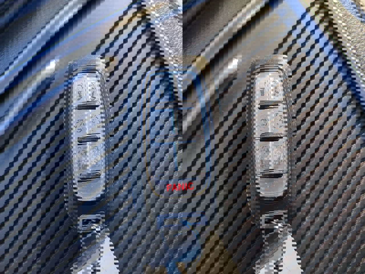 Used 2022 Chrysler Pacifica Limited image 29