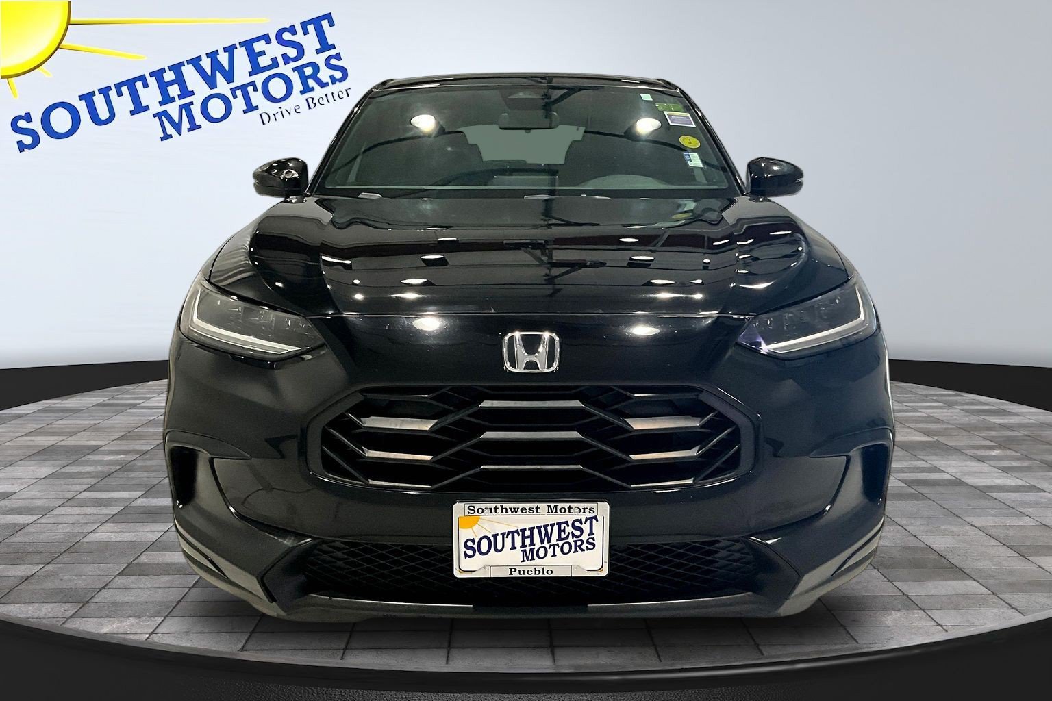 Used 2023 Honda HR-V Sport image 2