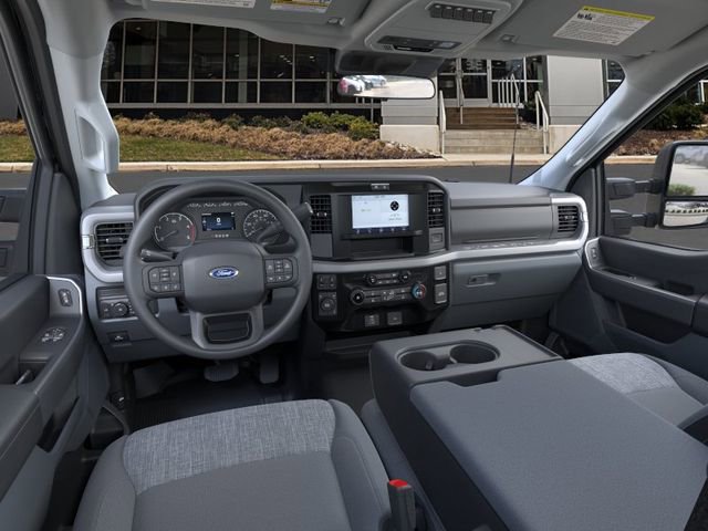 New 2026 Ford F450 XLT w/ FX4 Off-Road Package AWD/4WD image 9