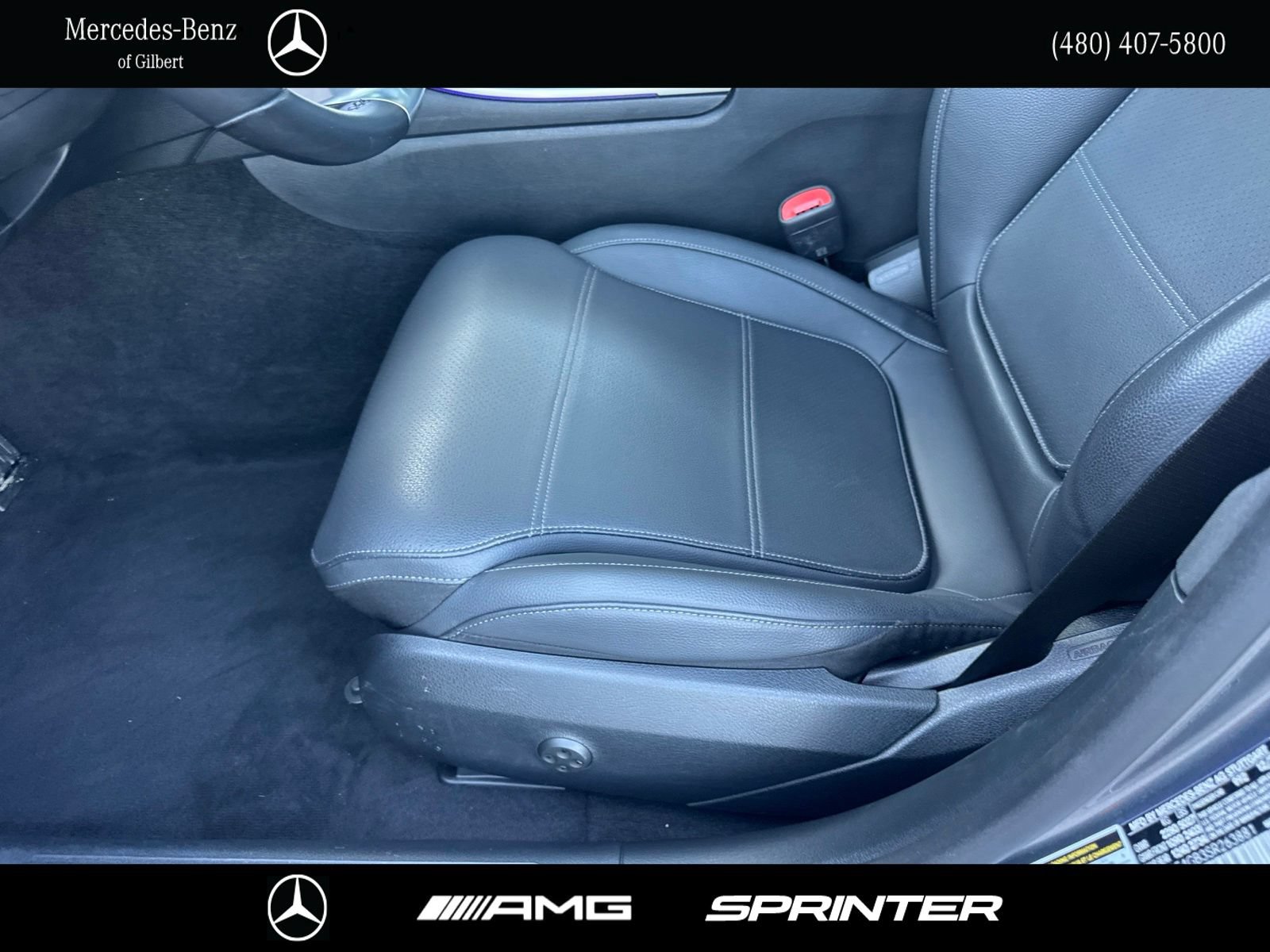 Used 2025 Mercedes-Benz C 300 Sedan w/ Exclusive Trim Package image 14