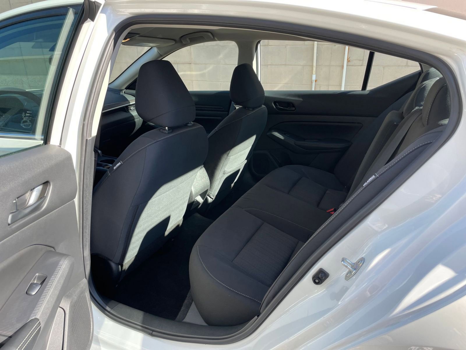 Used 2025 Nissan Altima 2.5 SV image 24