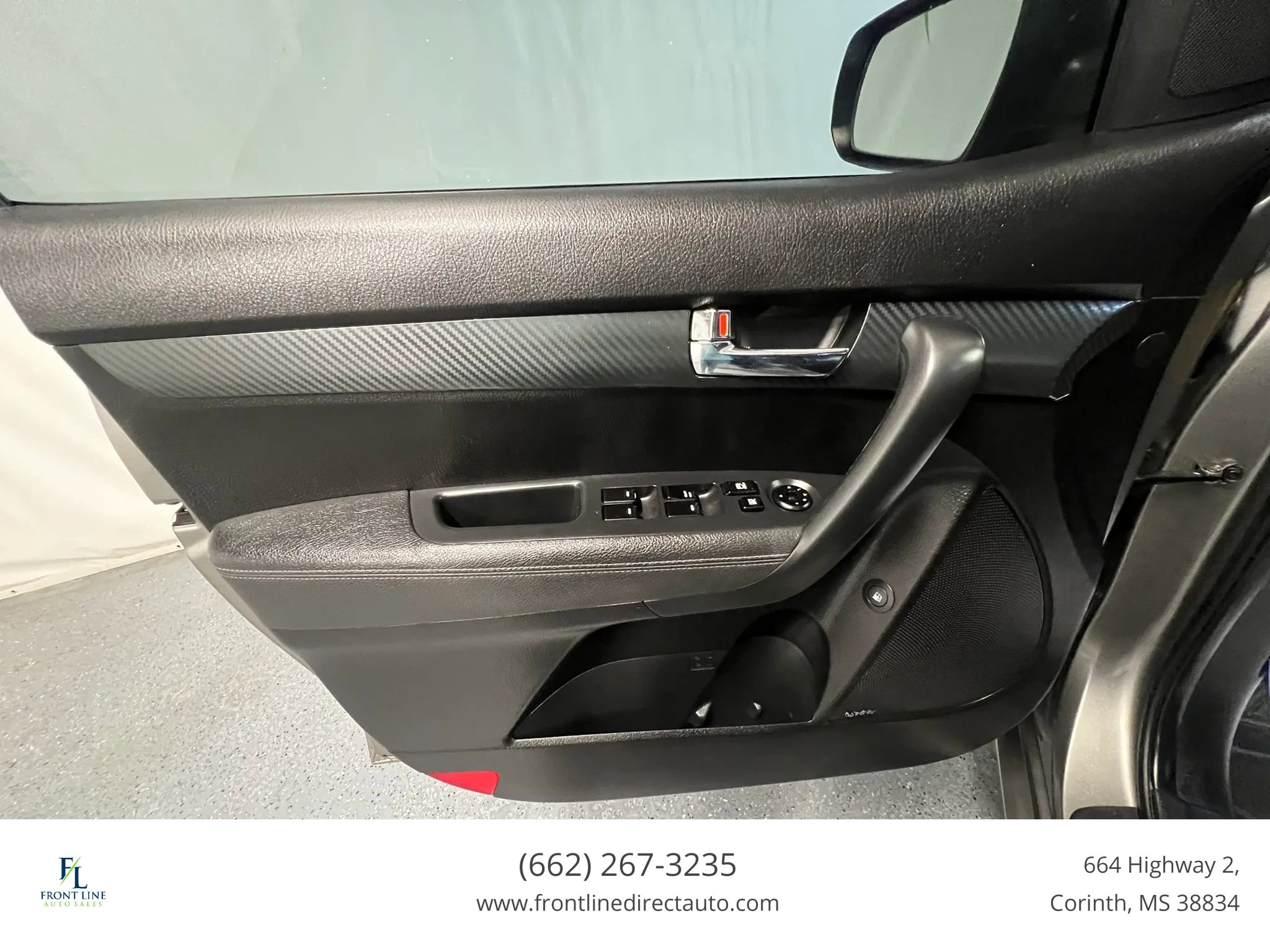 Used 2011 Kia Sorento SX image 12