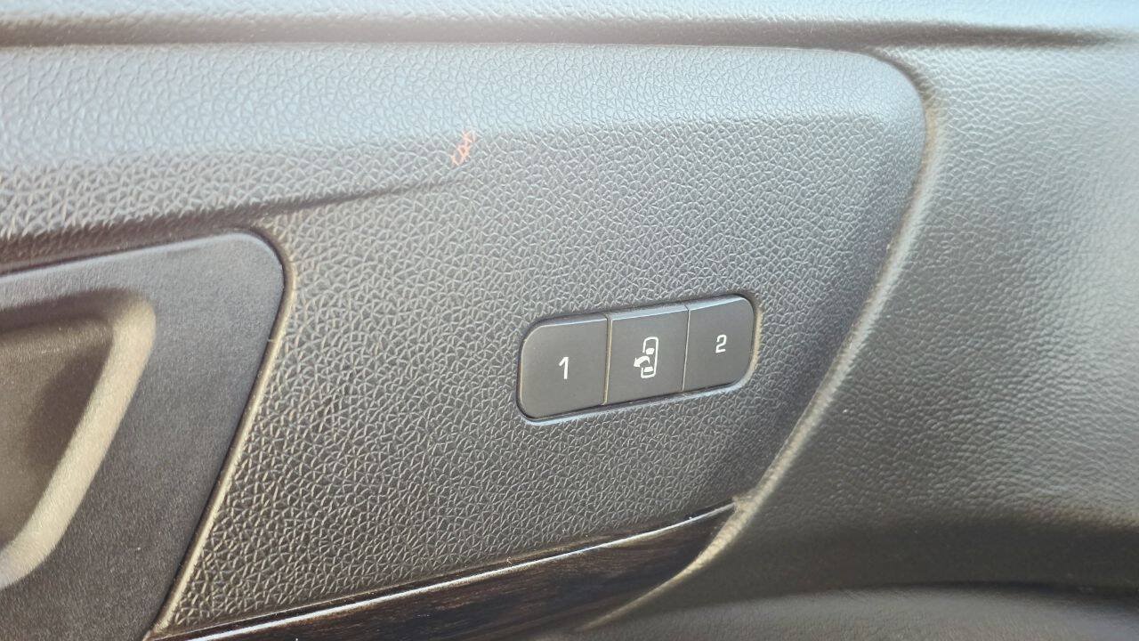 Used 2014 GMC Acadia Denali AWD/4WD image 30