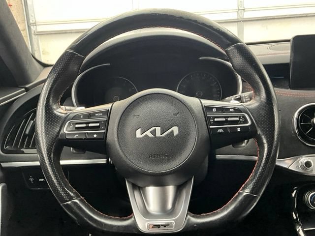 Used 2023 Kia Stinger GT2 AWD/4WD image 9