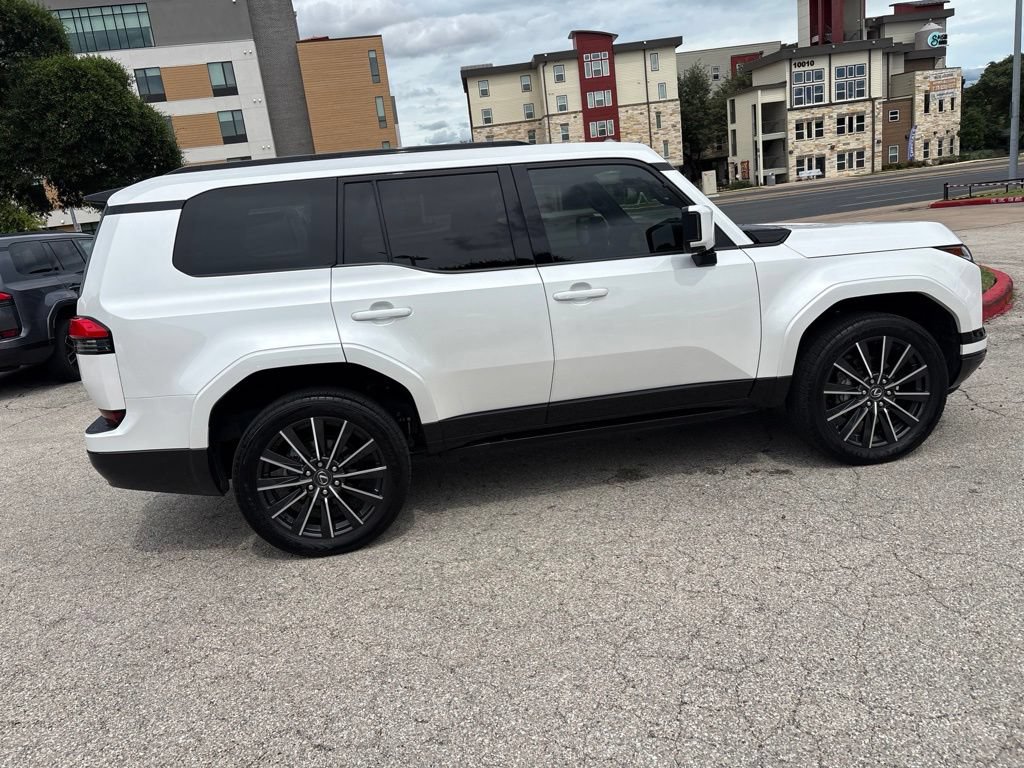 Certified 2024 Lexus GX 550 w/ Accessory Package (Z1) AWD/4WD image 6