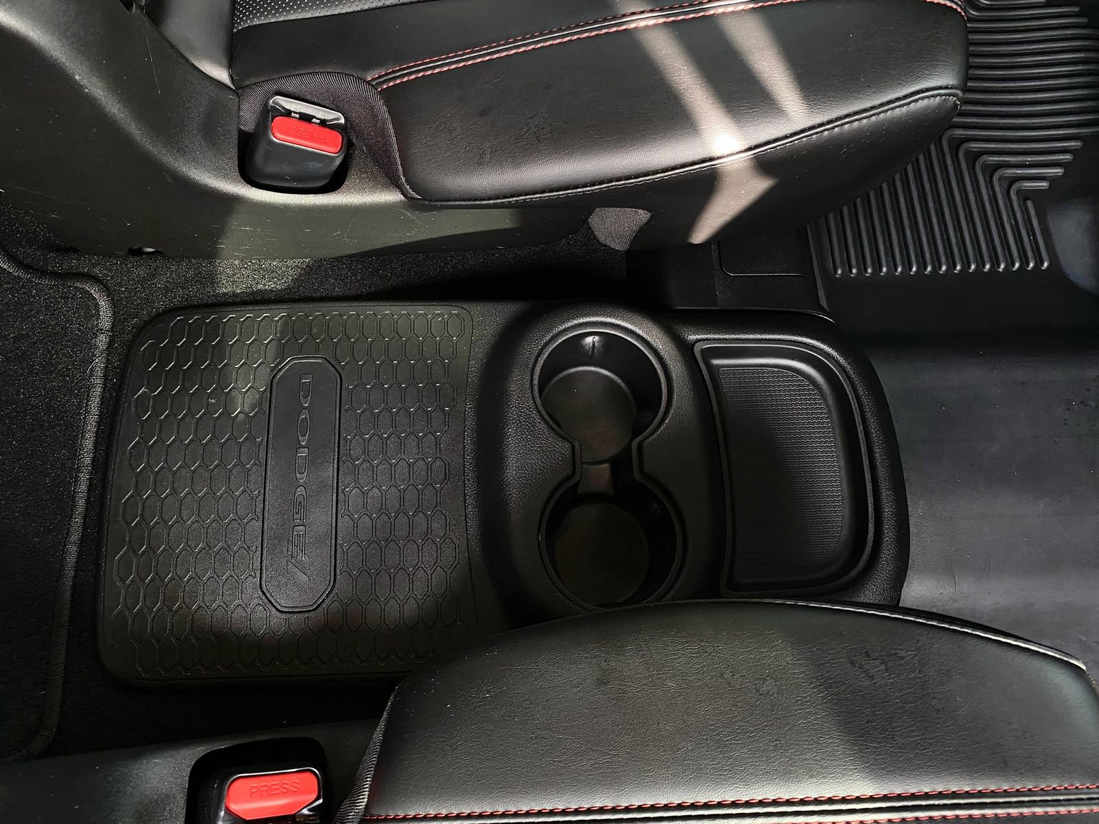 Used 2024 Dodge Durango GT image 29