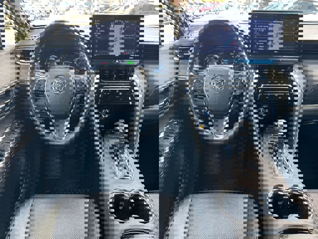 Used 2021 Toyota Venza Limited image 20