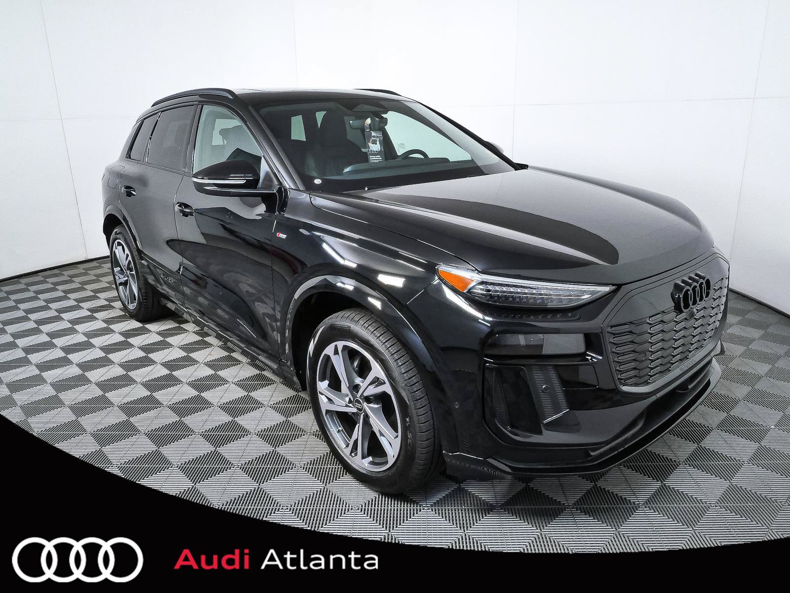 New 2027 Audi Q6 e-tron Premium Plus AWD/4WD image 1