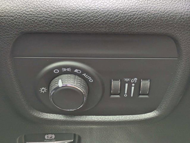 New 2026 Jeep Grand Cherokee L 2WD image 27