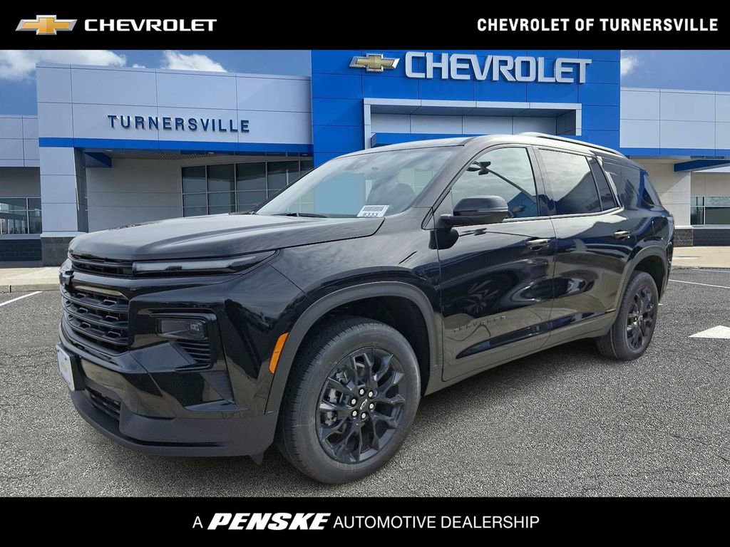 New 2026 Chevrolet Traverse LT w/ Midnight/Sport Edition