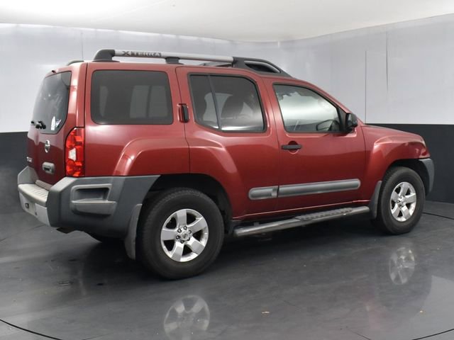 Used 2013 Nissan Xterra S AWD/4WD image 3