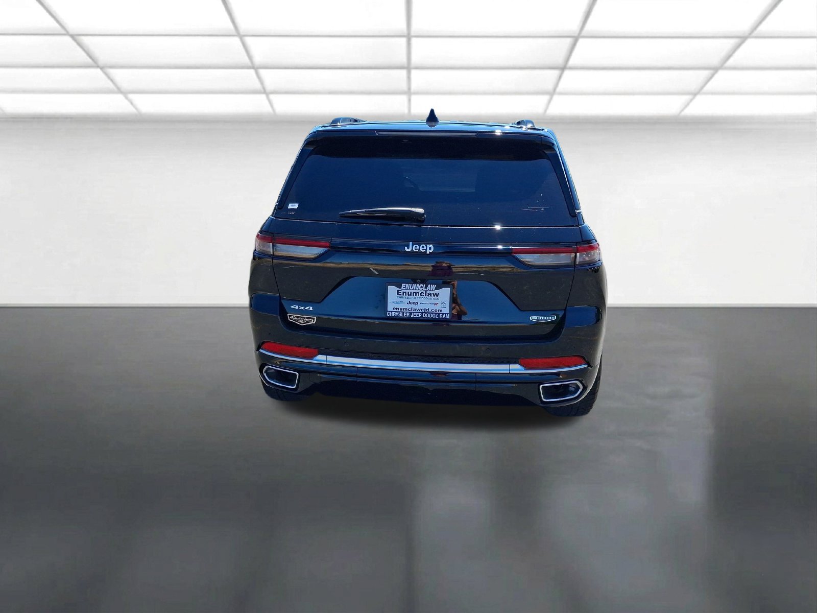 Certified 2025 Jeep Grand Cherokee Summit AWD/4WD image 4