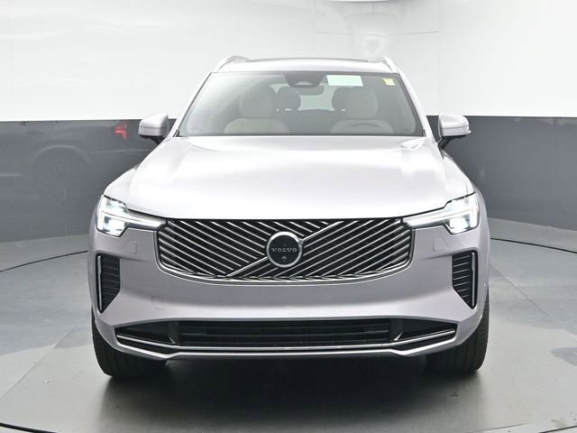 New 2026 Volvo XC90 B6 Plus w/ Protection Package Premier image 7