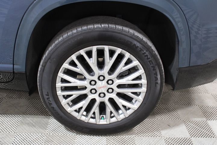 Used 2024 GMC Acadia Denali image 42