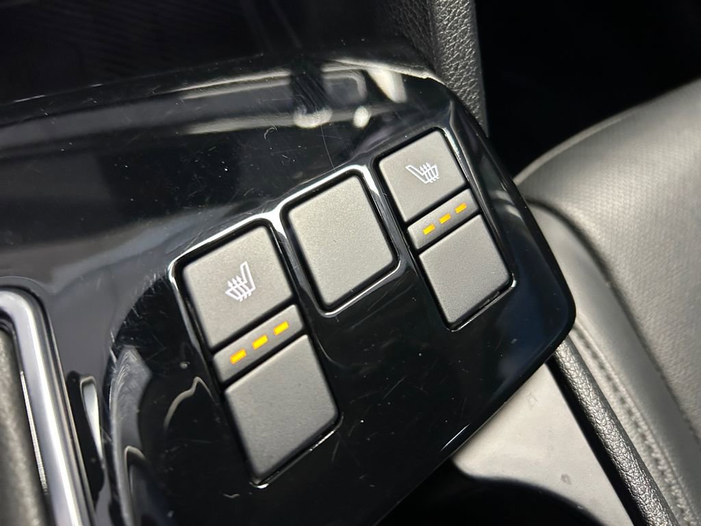 Used 2025 Kia Sportage EX image 36