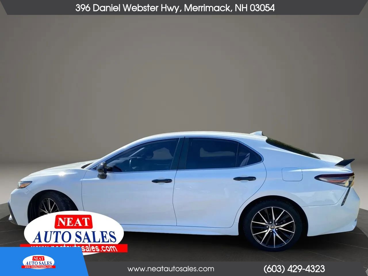 Used 2022 Toyota Camry SE FWD image 5