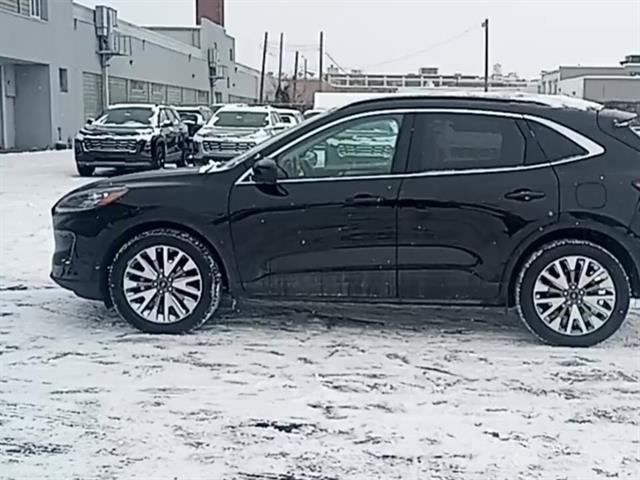 Used 2022 Ford Escape Titanium image 67