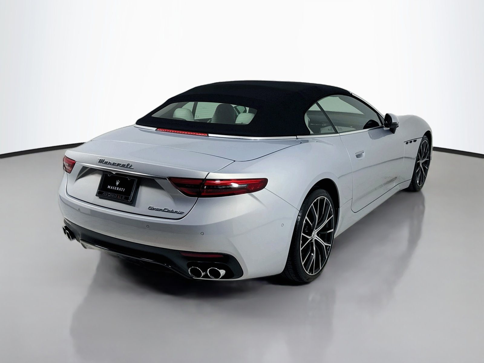 Used 2026 Maserati GranCabrio Modena AWD/4WD image 8