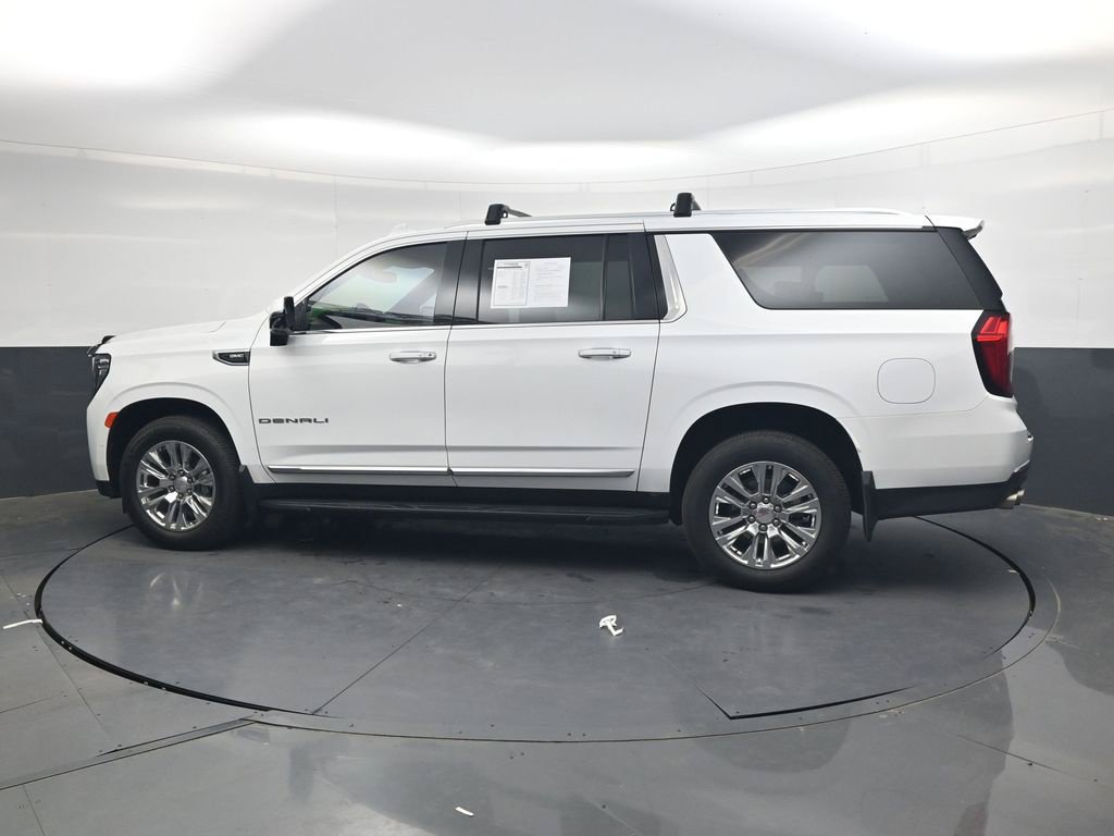 Used 2021 GMC Yukon XL Denali AWD/4WD image 12