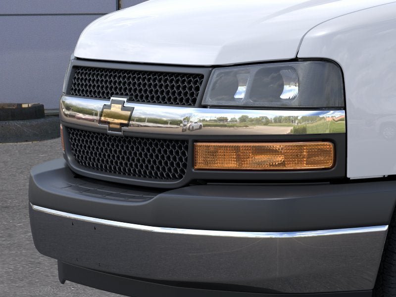 New 2026 Chevrolet Express 2500 w/ Enhanced Convenience Package RWD image 26