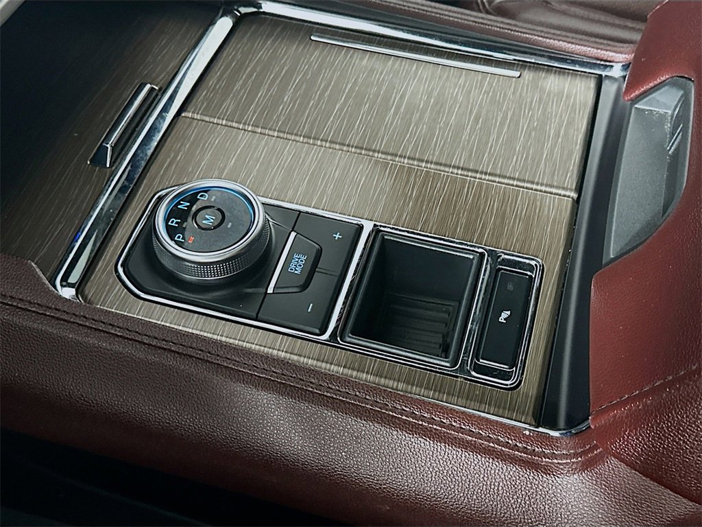 Used 2024 Ford Expedition Max Limited image 16