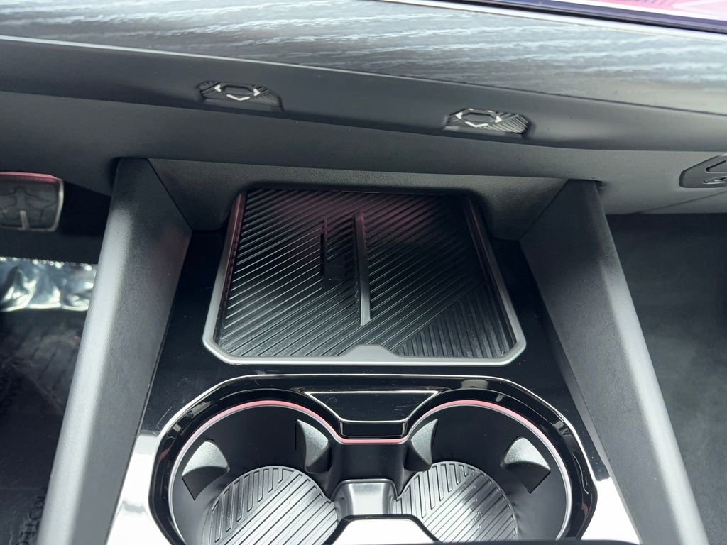 Used 2025 BMW i5 eDrive40i w/ Executive Package image 30