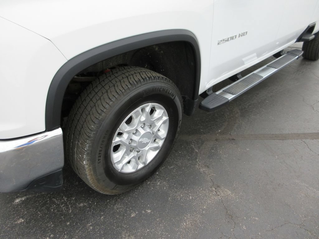 Certified 2020 Chevrolet Silverado 2500 LTZ w/ LTZ Convenience Package AWD/4WD image 14