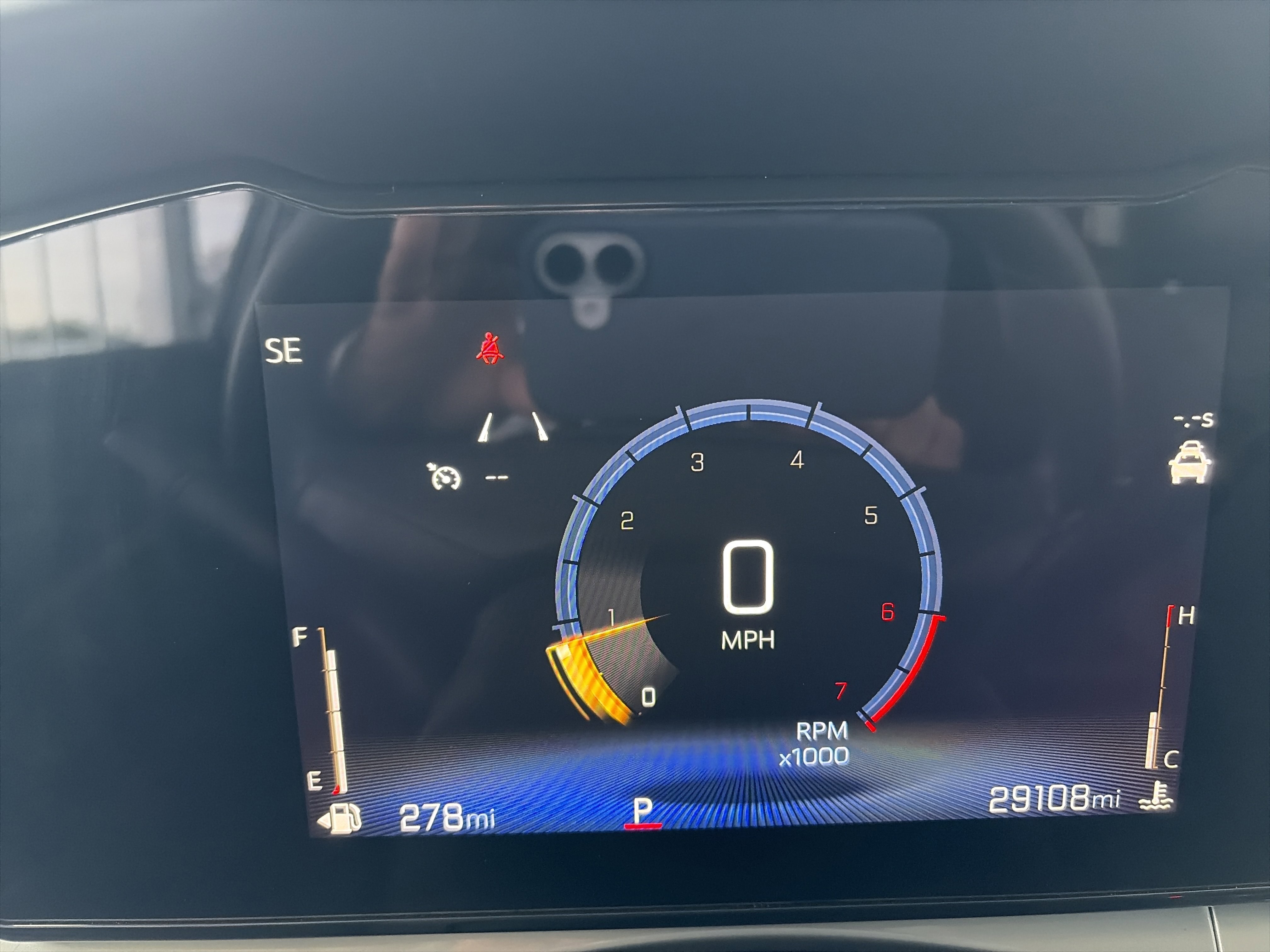 Used 2025 Chevrolet Trax LT image 28